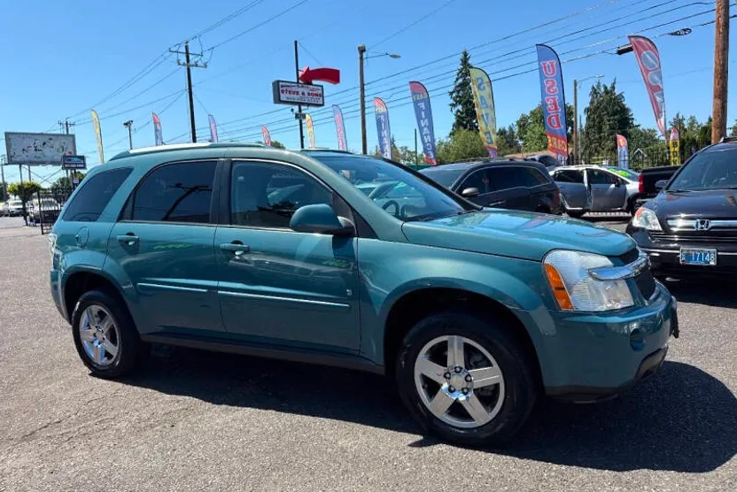 2008 Chevrolet Equinox LT photo 1