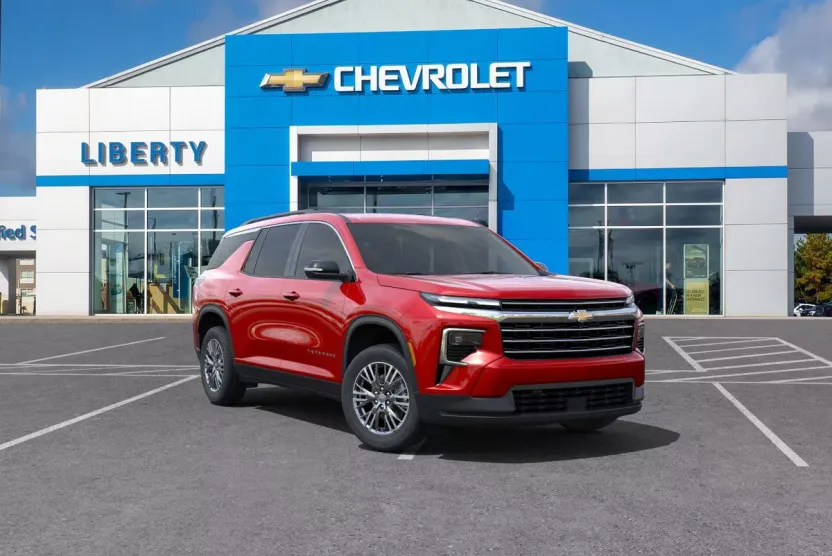 2025 Chevrolet Traverse photo 1