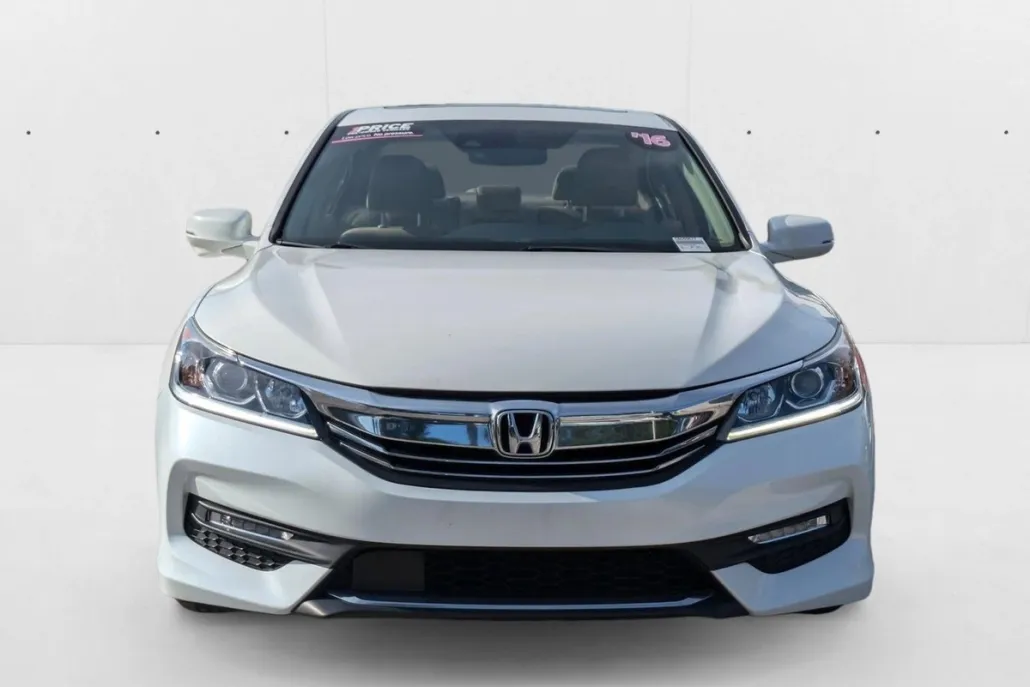2016 Honda Accord EX-L photo 1