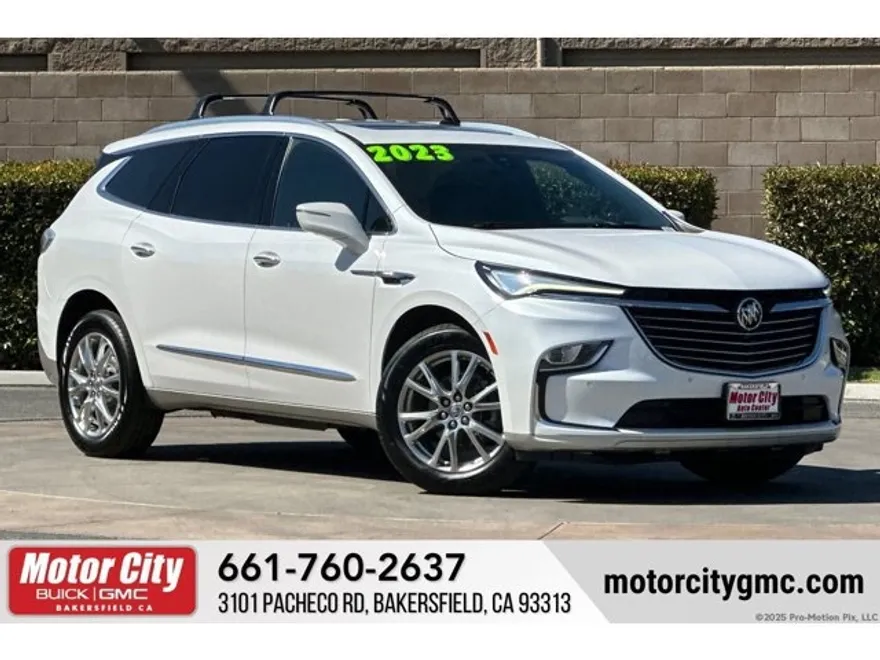 2023 Buick Enclave Premium photo 1
