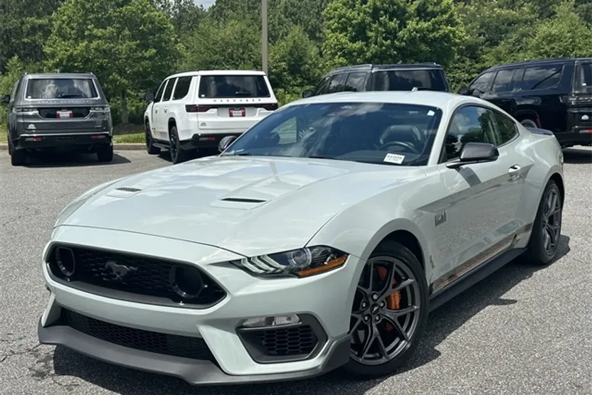 2022 Ford Mustang Mach 1 photo 1