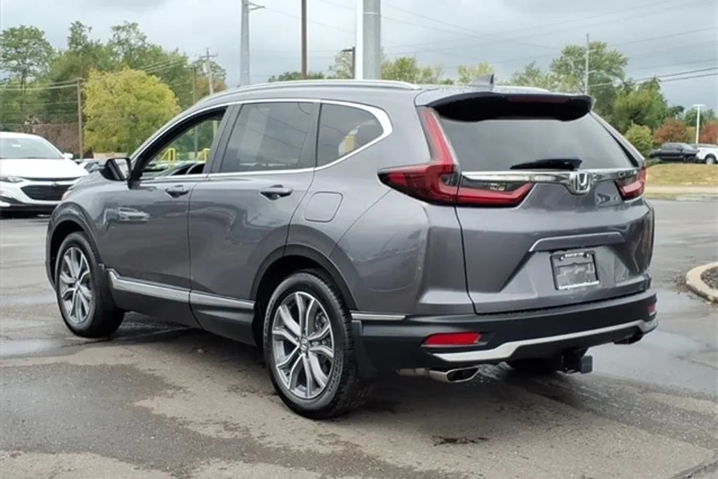 2022 Honda CR-V Touring photo 1