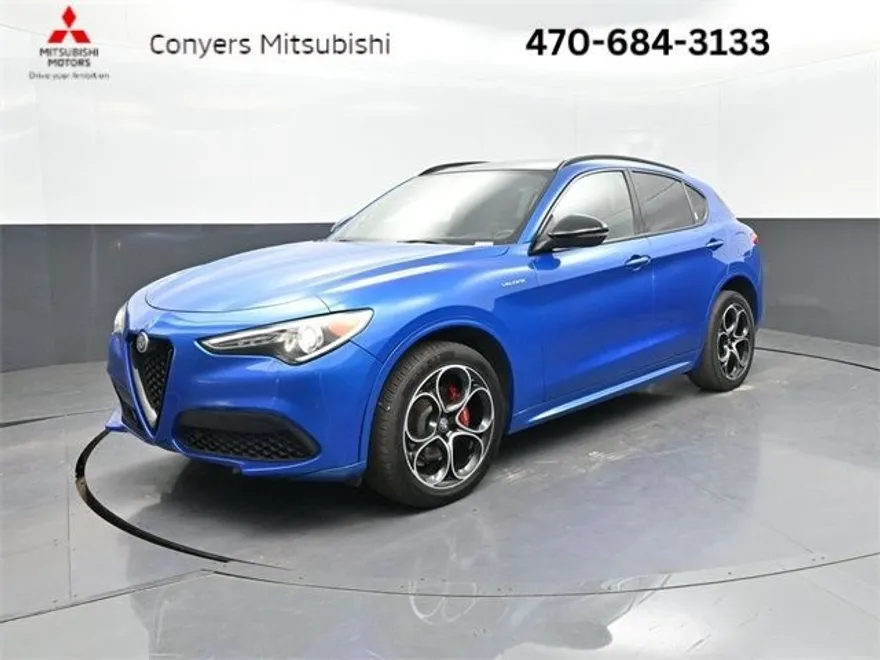 2022 Alfa Romeo Stelvio Ti Sport photo 1