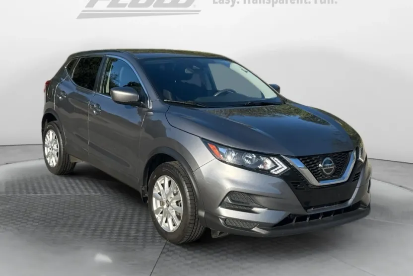 2021 Nissan Rogue Sport S photo 1