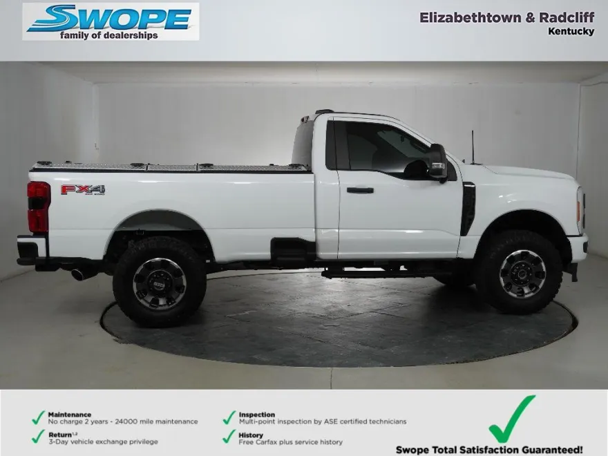 2023 Ford F-350 XL photo 1
