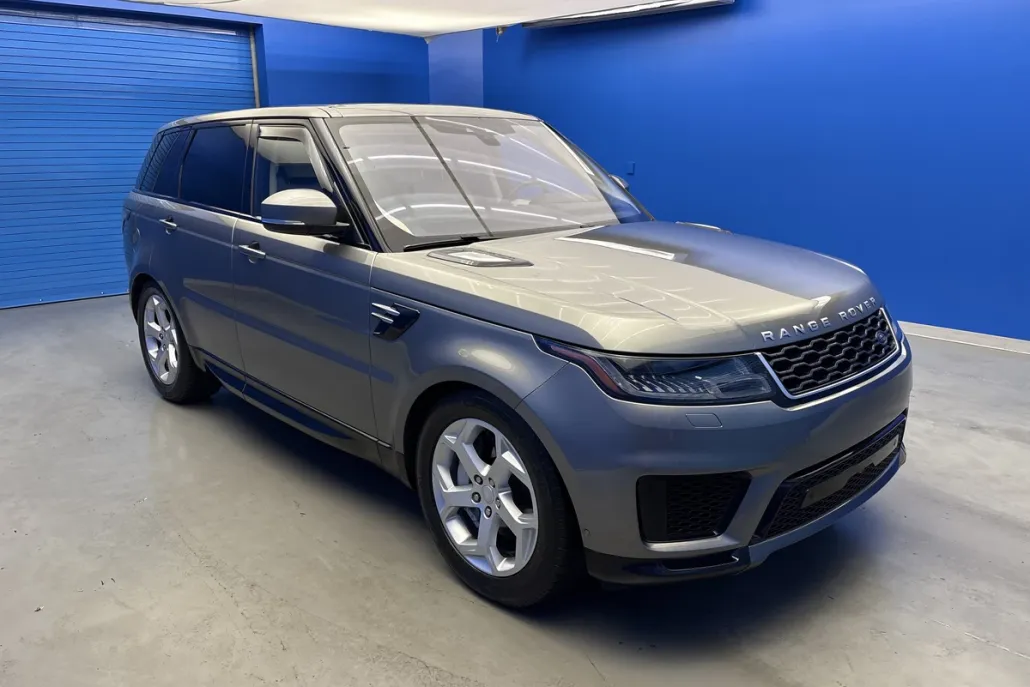 2019 Land Rover Range Rover Sport HSE photo 1