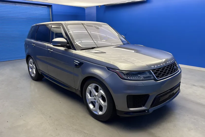 2019 Land Rover Range Rover Sport HSE photo 1