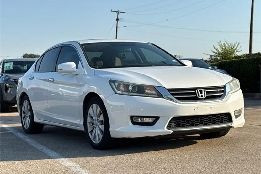 2015 Honda Accord EX photo 1