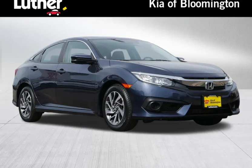 2017 Honda Civic EX photo 1