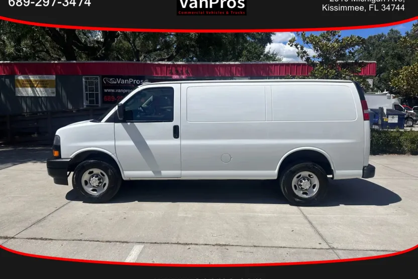 2020 Chevrolet Express 2500 Cargo Van photo 1
