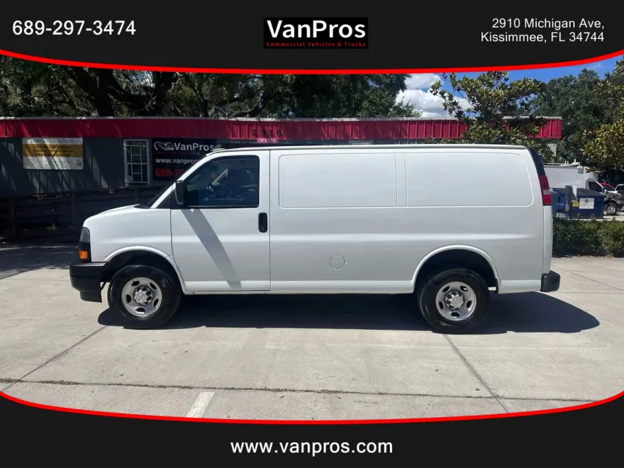 2020 Chevrolet Express 2500 Cargo Van photo 1