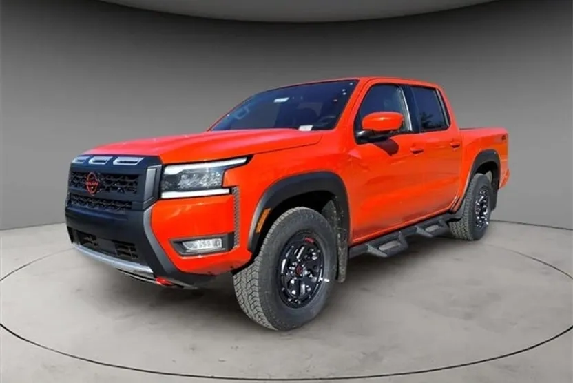 2026 Nissan Frontier PRO-4X photo 1