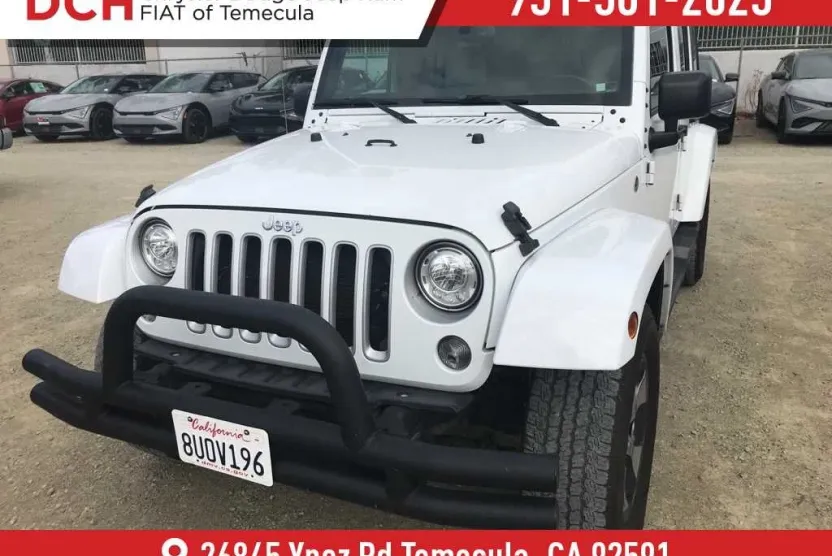 2018 Jeep Wrangler Unlimited Sahara photo 1
