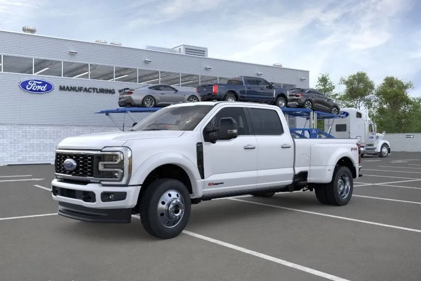 2026 Ford F-450 photo 1