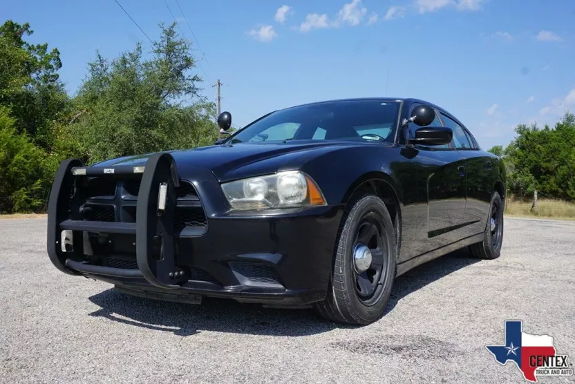 2014 Dodge Charger photo 1