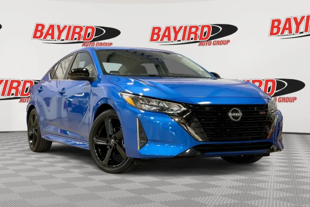 2024 Nissan Sentra SR photo 1