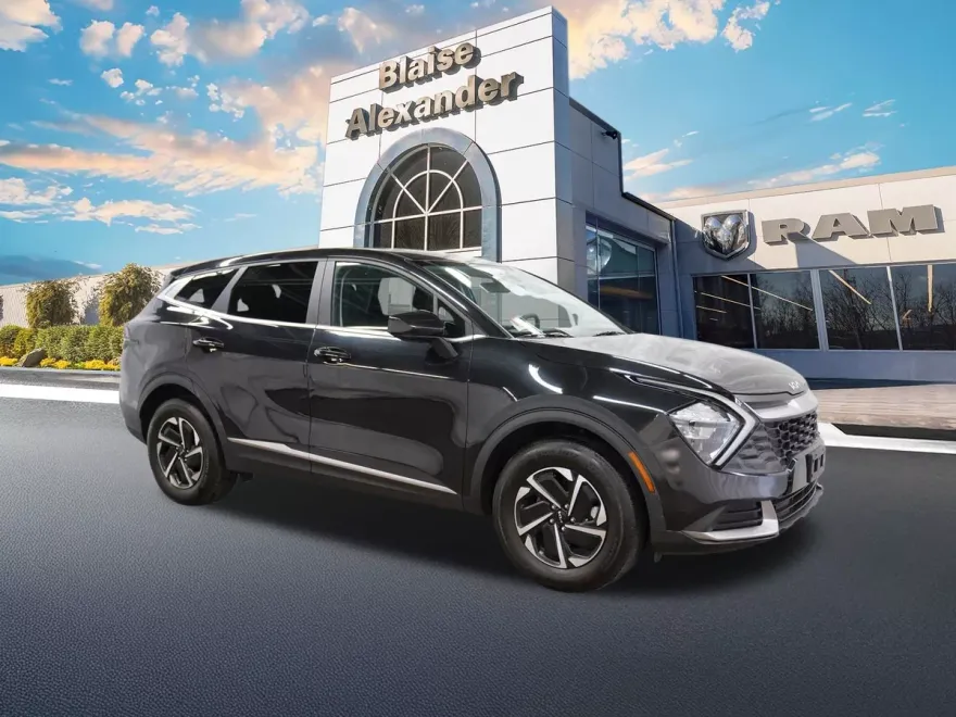 2023 Kia Sportage Hybrid LX photo 1