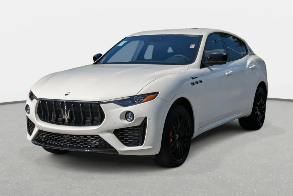 2024 Maserati Levante Modena photo 1