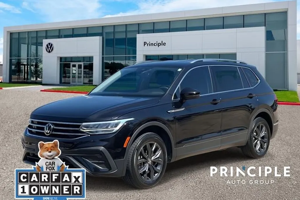 2022 Volkswagen Tiguan SE photo 1
