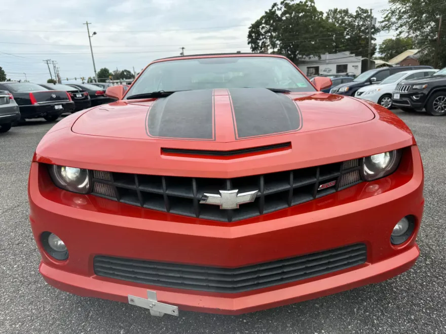 2011 Chevrolet Camaro 2SS photo 2