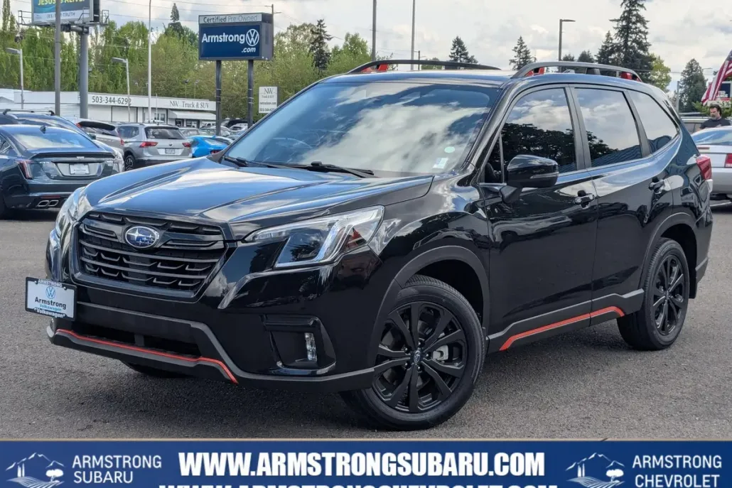 2022 Subaru Forester Sport photo 1