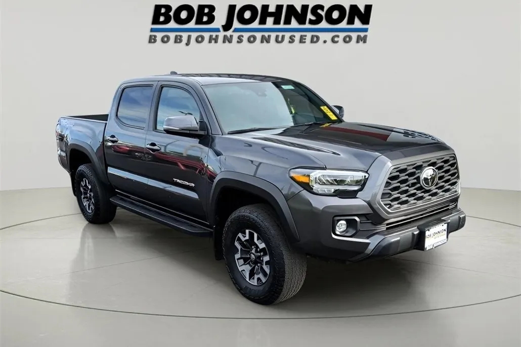 2023 Toyota Tacoma TRD Off-Road V6 photo 1