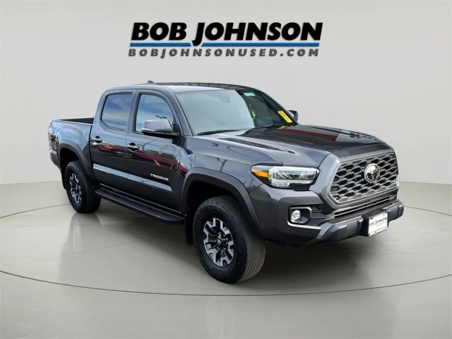 2023 Toyota Tacoma TRD Off-Road V6 photo 1