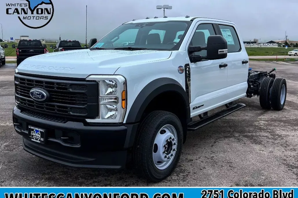 2025 Ford F-450 XL photo 1
