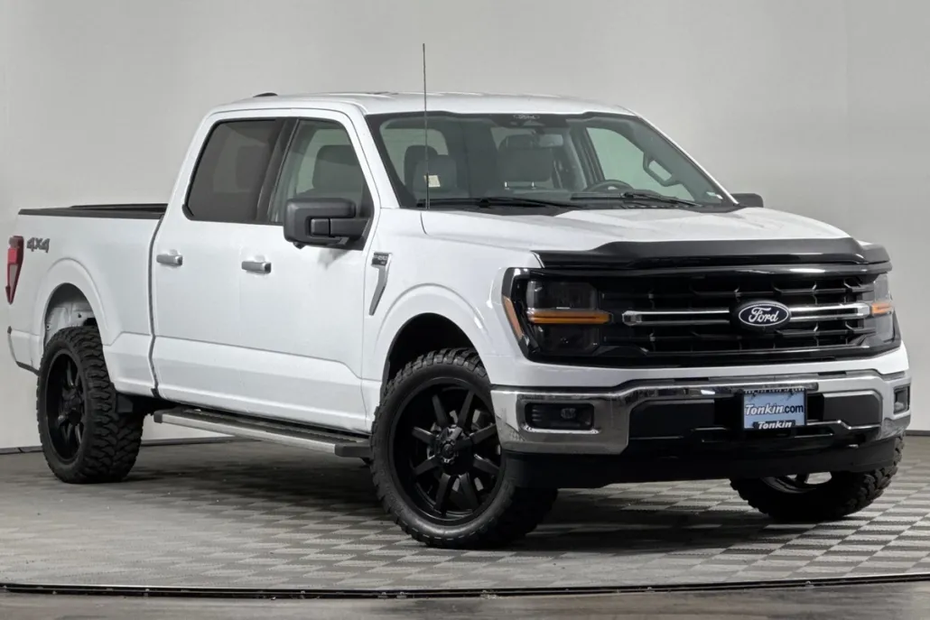 2024 Ford F-150 XLT photo 1