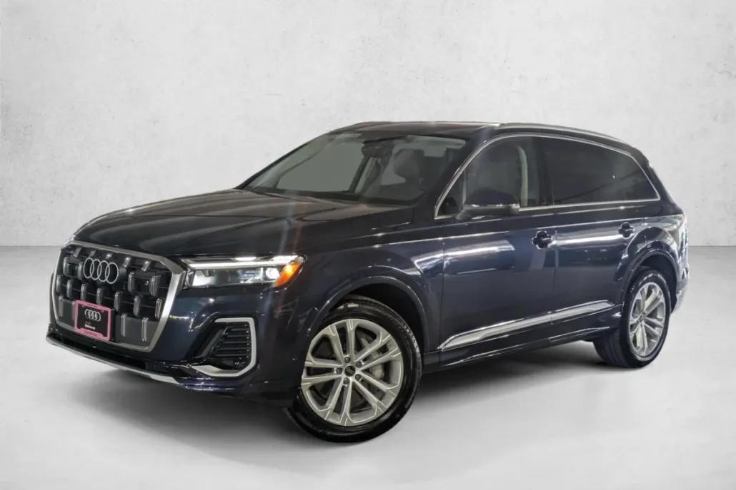 2025 Audi Q7 45 Premium Plus photo 1