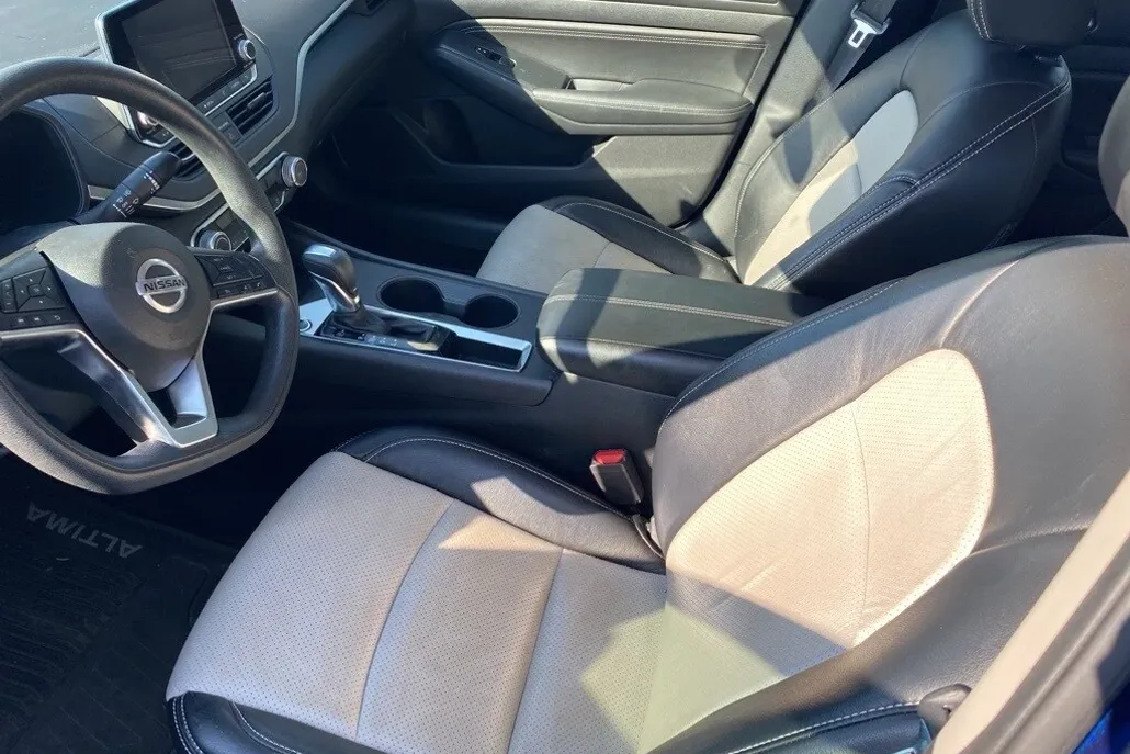 2020 Nissan Altima 2.5 S photo 1