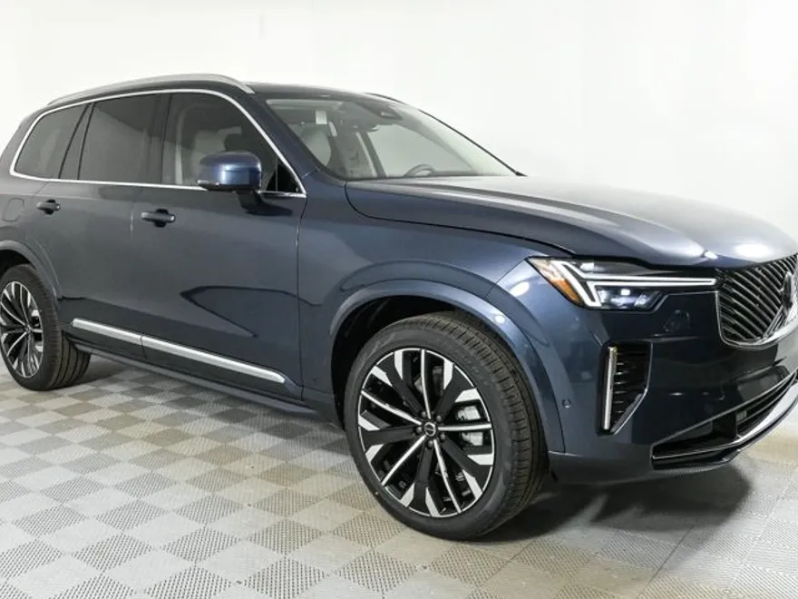 2025 Volvo XC90 photo 1