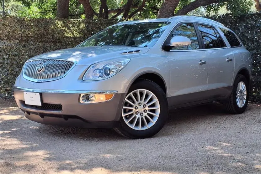 2011 Buick Enclave CXL photo 1
