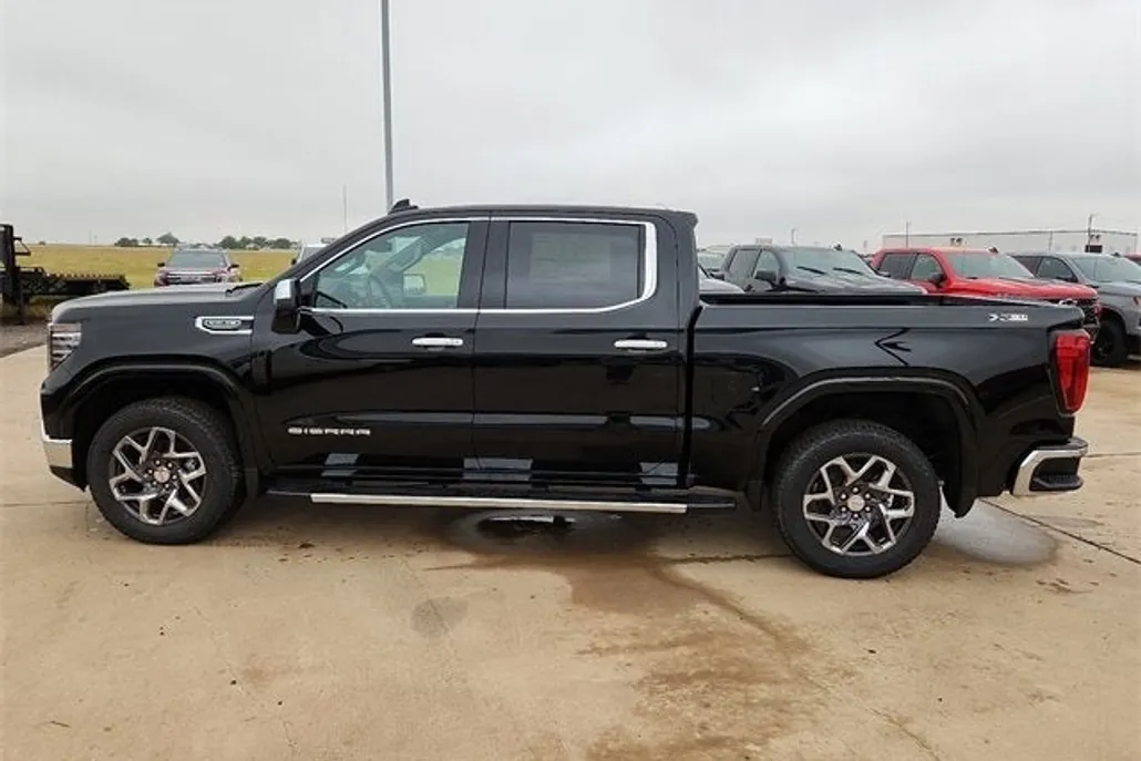 2025 Gmc Sierra 1500 SLT photo 1
