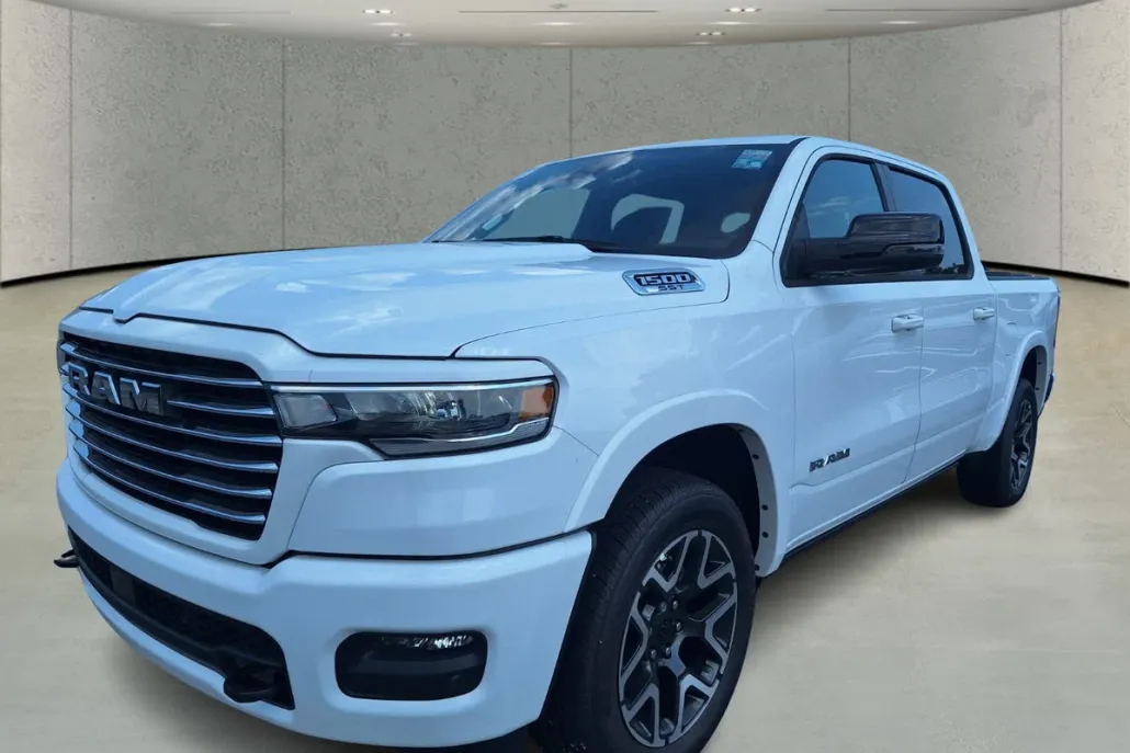 2025 Ram 1500 Laramie photo 1