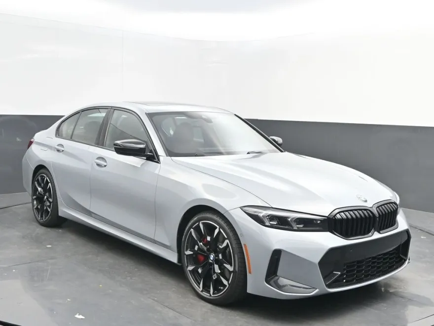 2025 Bmw 330i photo 1