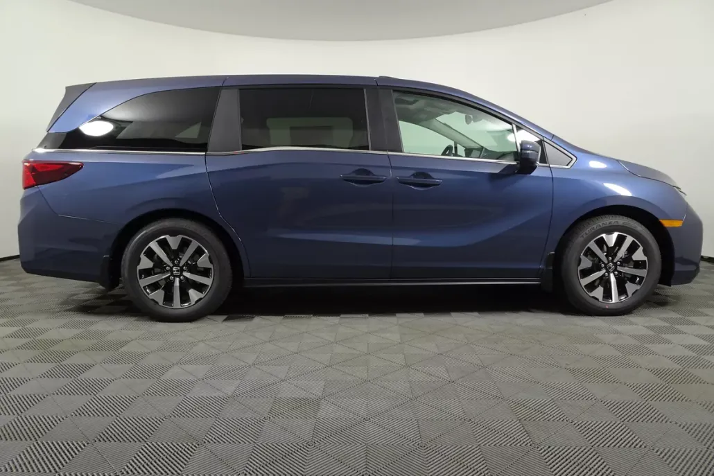 2026 Honda Odyssey EX-L photo 1