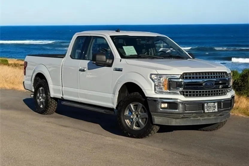 2019 Ford F-150 XLT photo 1