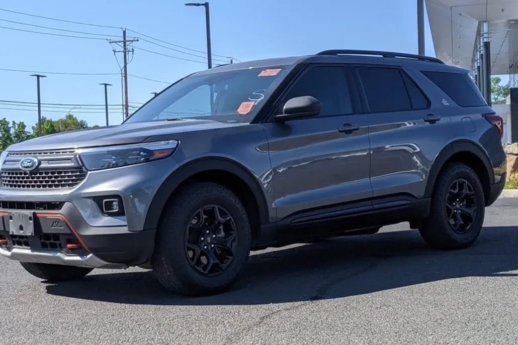 2022 Ford Explorer Timberline photo 1