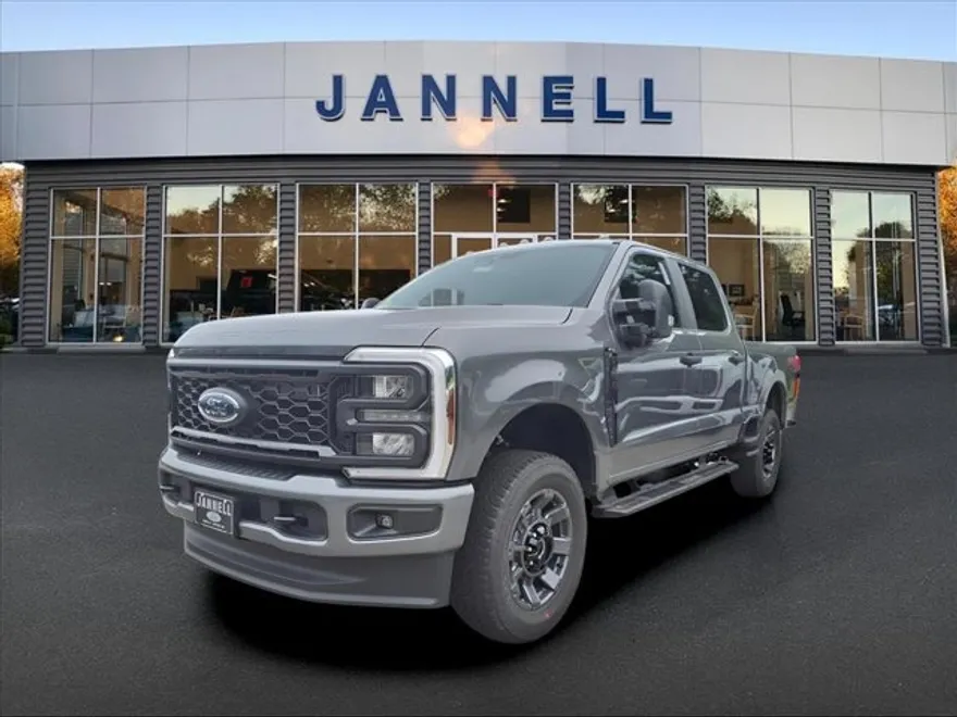 2025 Ford F-250 XL photo 1