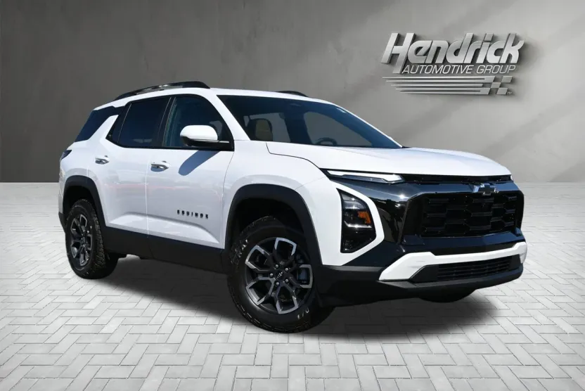 2026 Chevrolet Equinox ACTIV photo 1