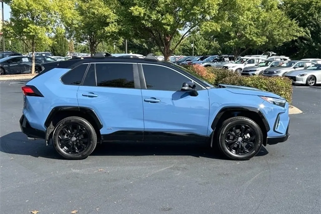 2023 Toyota RAV4 Hybrid XSE photo 1