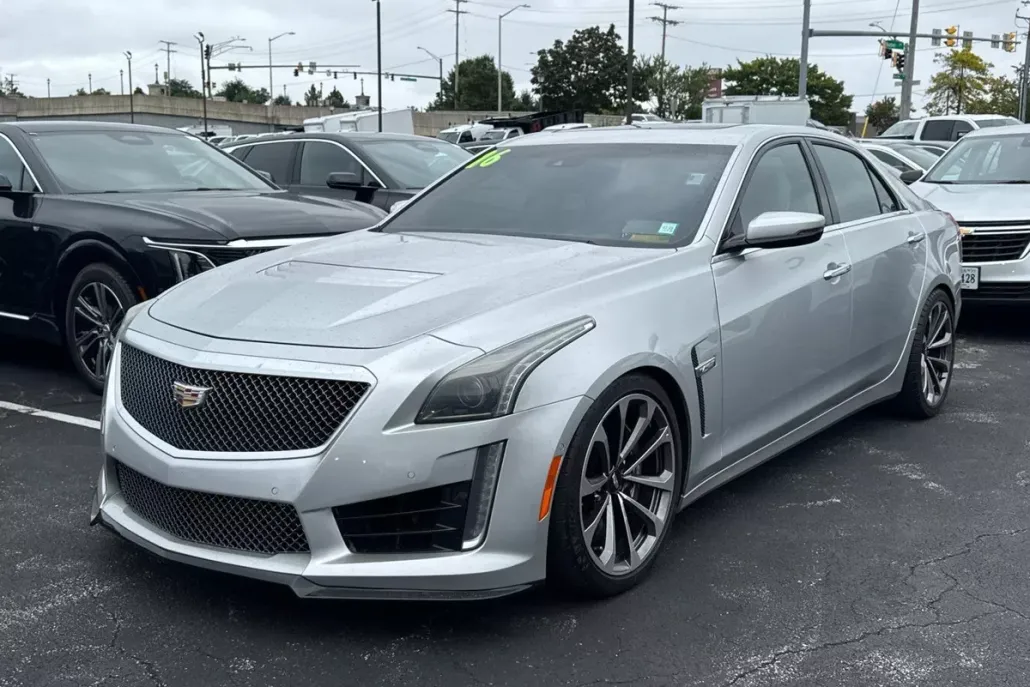 2016 Cadillac CTS V photo 1
