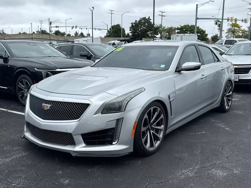 2016 Cadillac CTS V photo 1