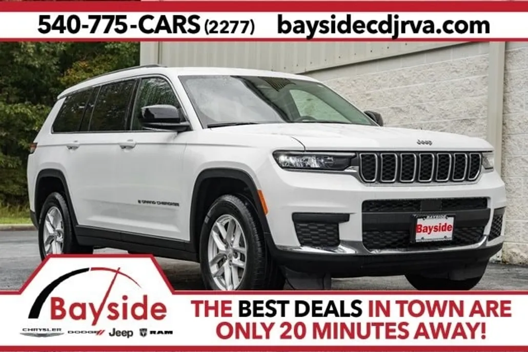 2021 Jeep Grand Cherokee Laredo photo 1