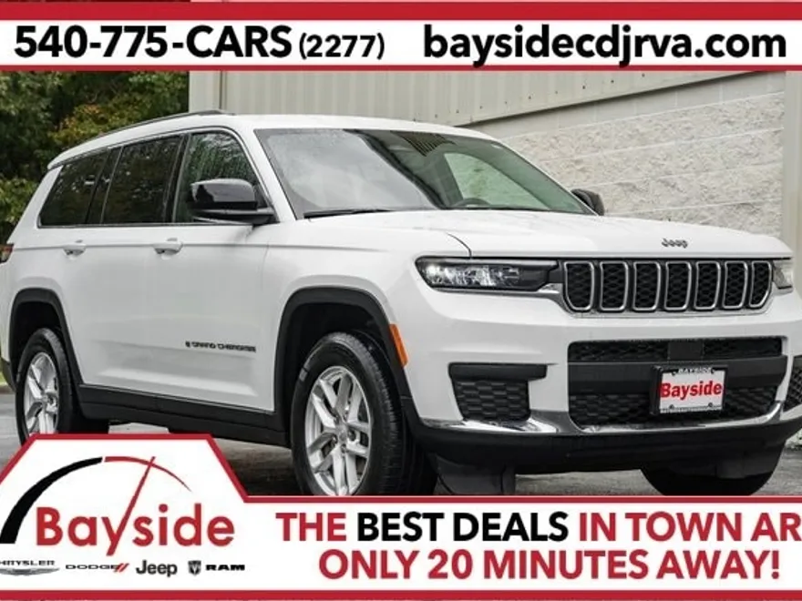 2021 Jeep Grand Cherokee Laredo photo 1