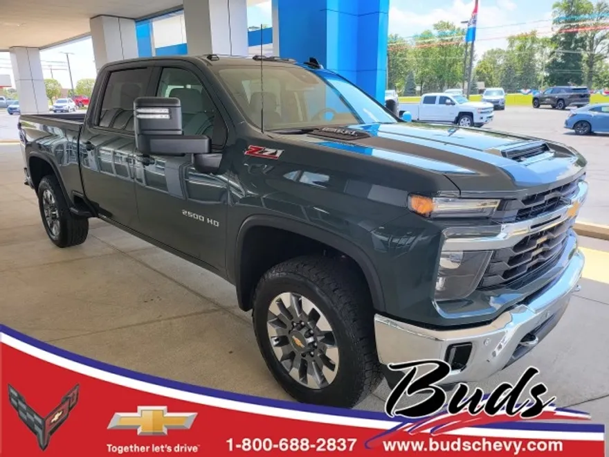 2025 Chevrolet Silverado 2500HD LT photo 1