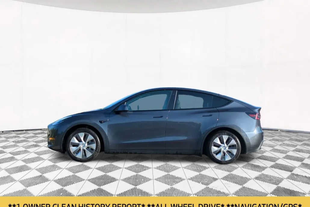2020 Tesla Model Y Long Range photo 1