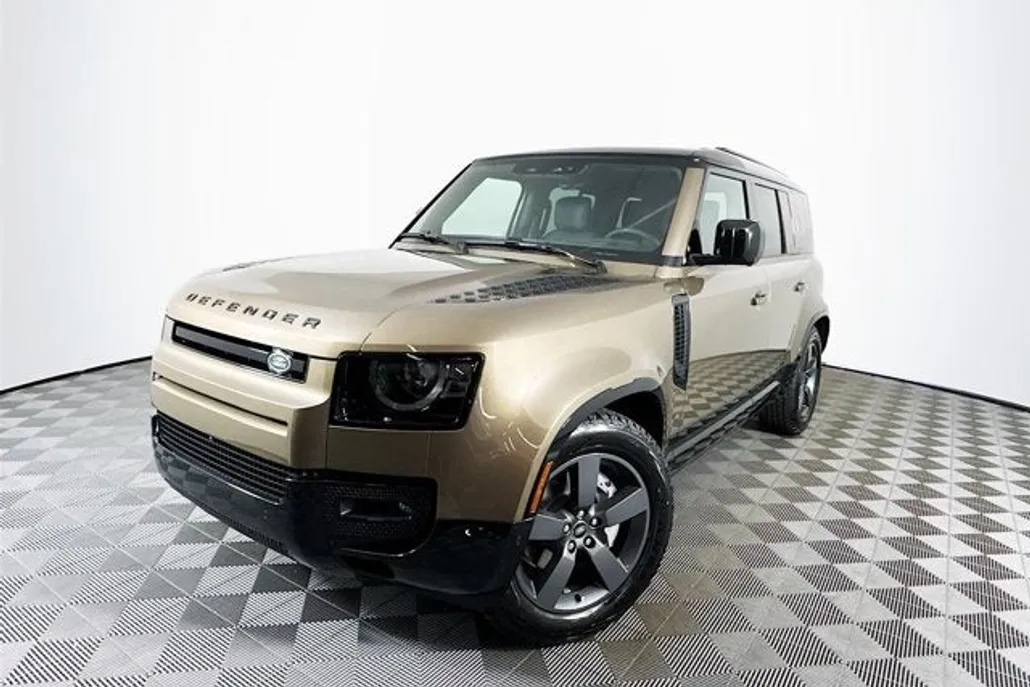 2025 Land Rover Defender 110 X-Dynamic SE photo 1