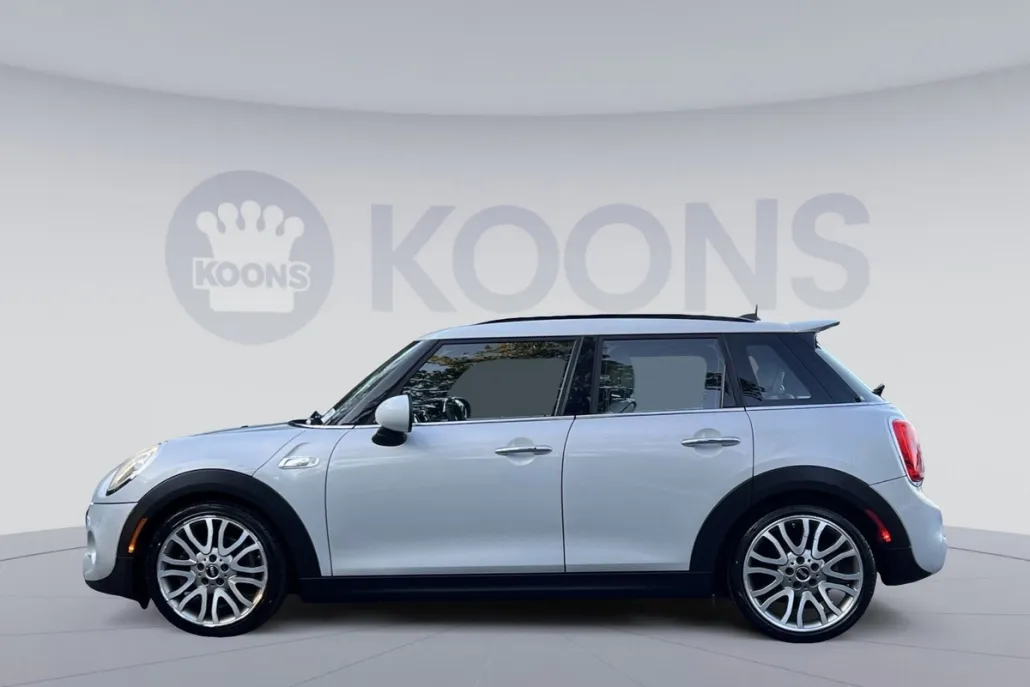 2016 Mini Cooper 4 Door Hardtop S photo 1